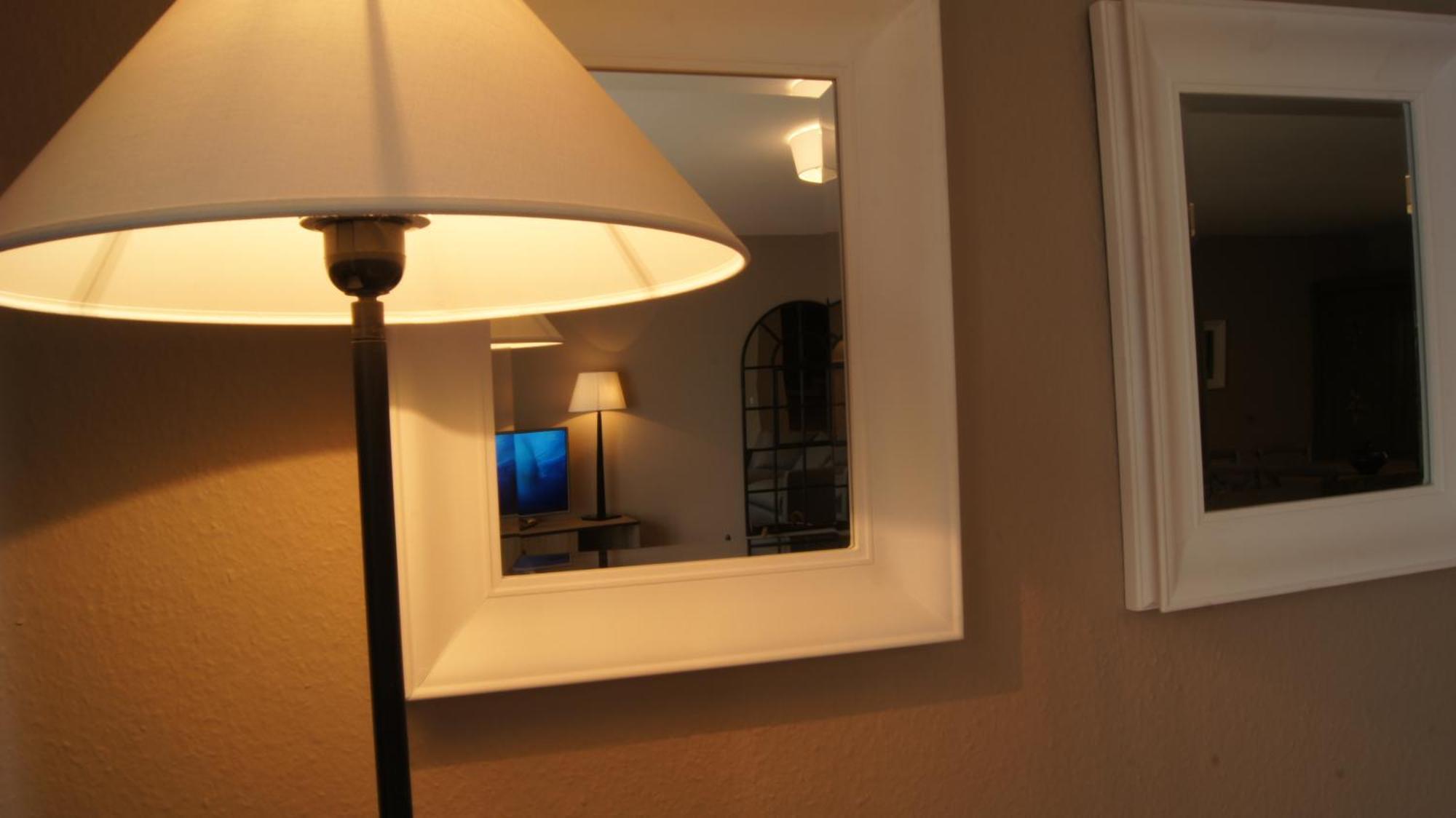 ホテル レストラン フェルダーボック Nußloch 部屋 写真